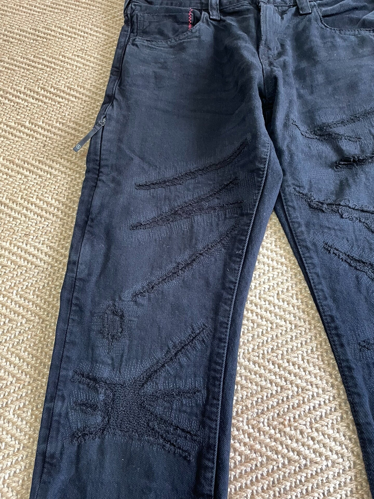 denim by vanquish & fragment distressed jeans