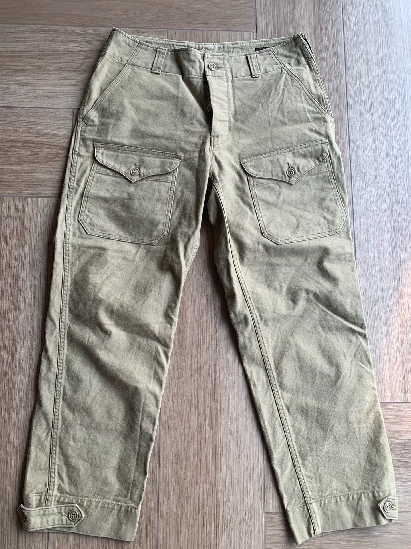 classic functional cargo jogger pants