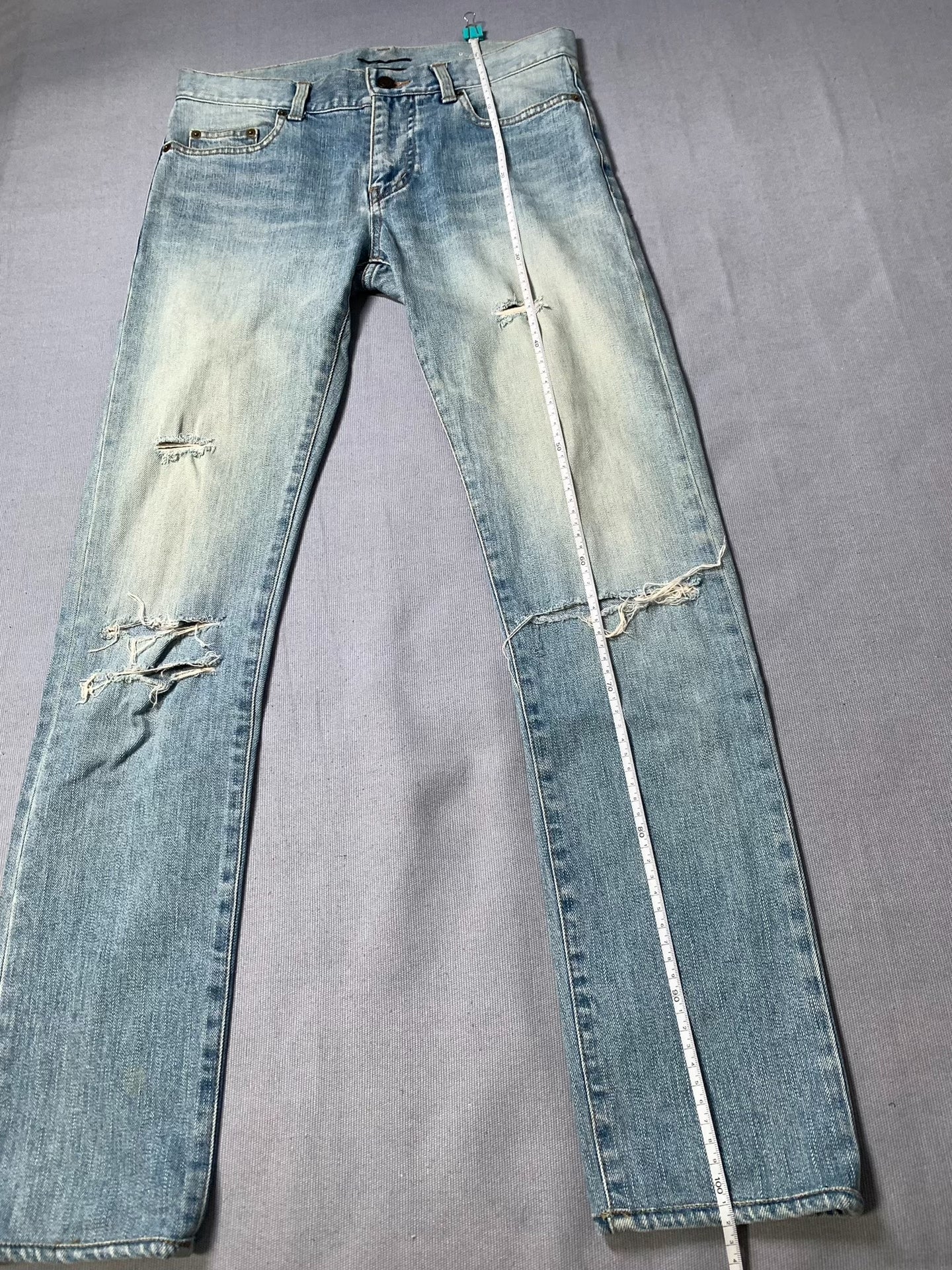 Saint Laurent D02 Ripped Slim Low-Waist Jeans
