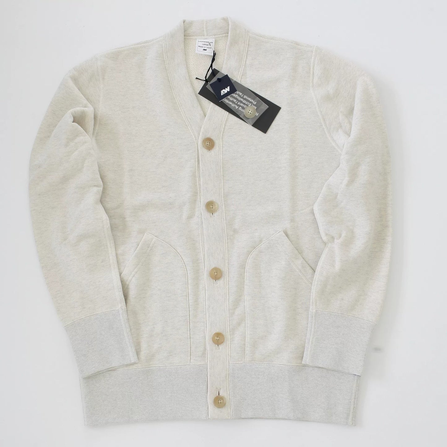 loopwheeler lw180 cardigan in leaf beige