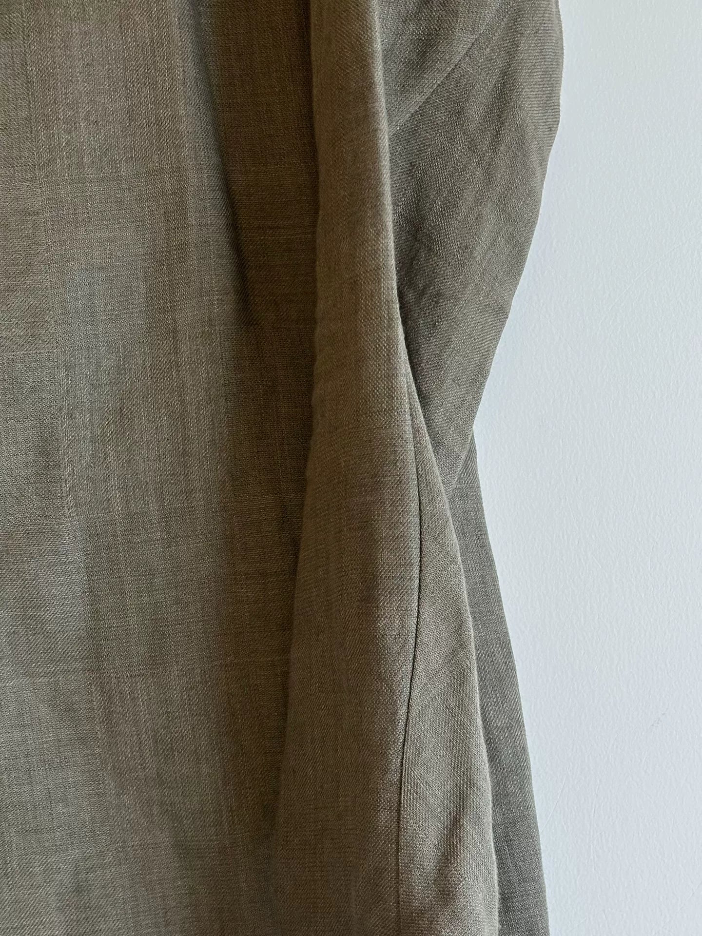 Devoa Insect-Inspired Suit Blazer