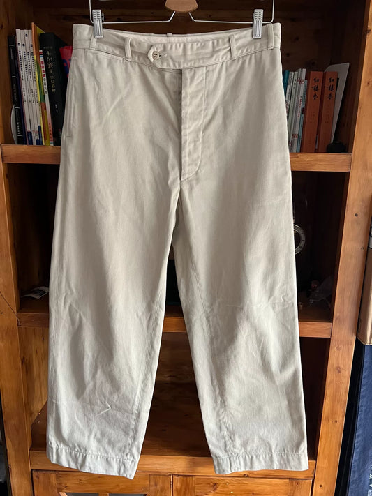 stylish timeworn butchers pants in beige