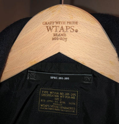 blackwatch coat in navy wool melton