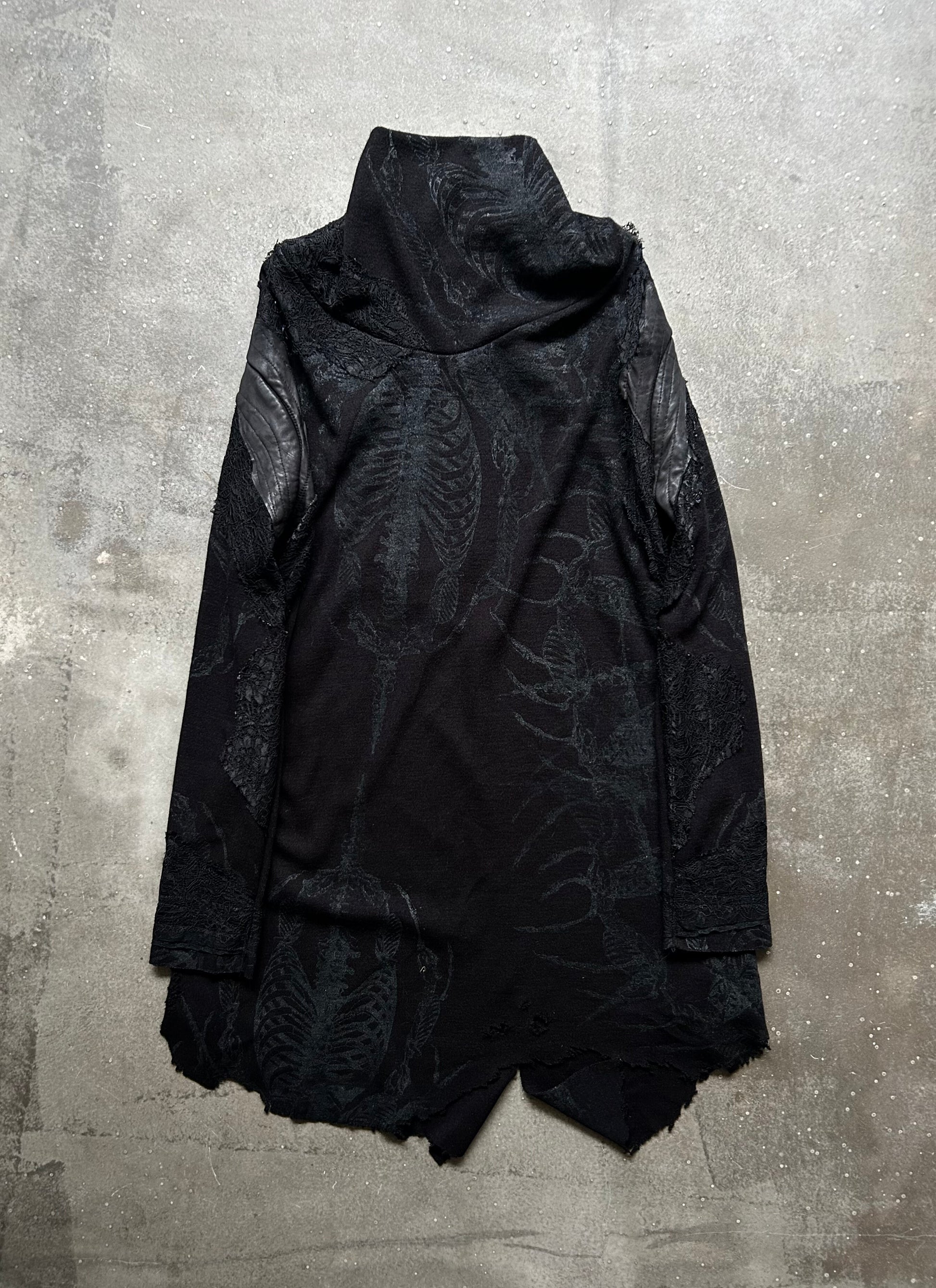 stylish black printed long sleeve top