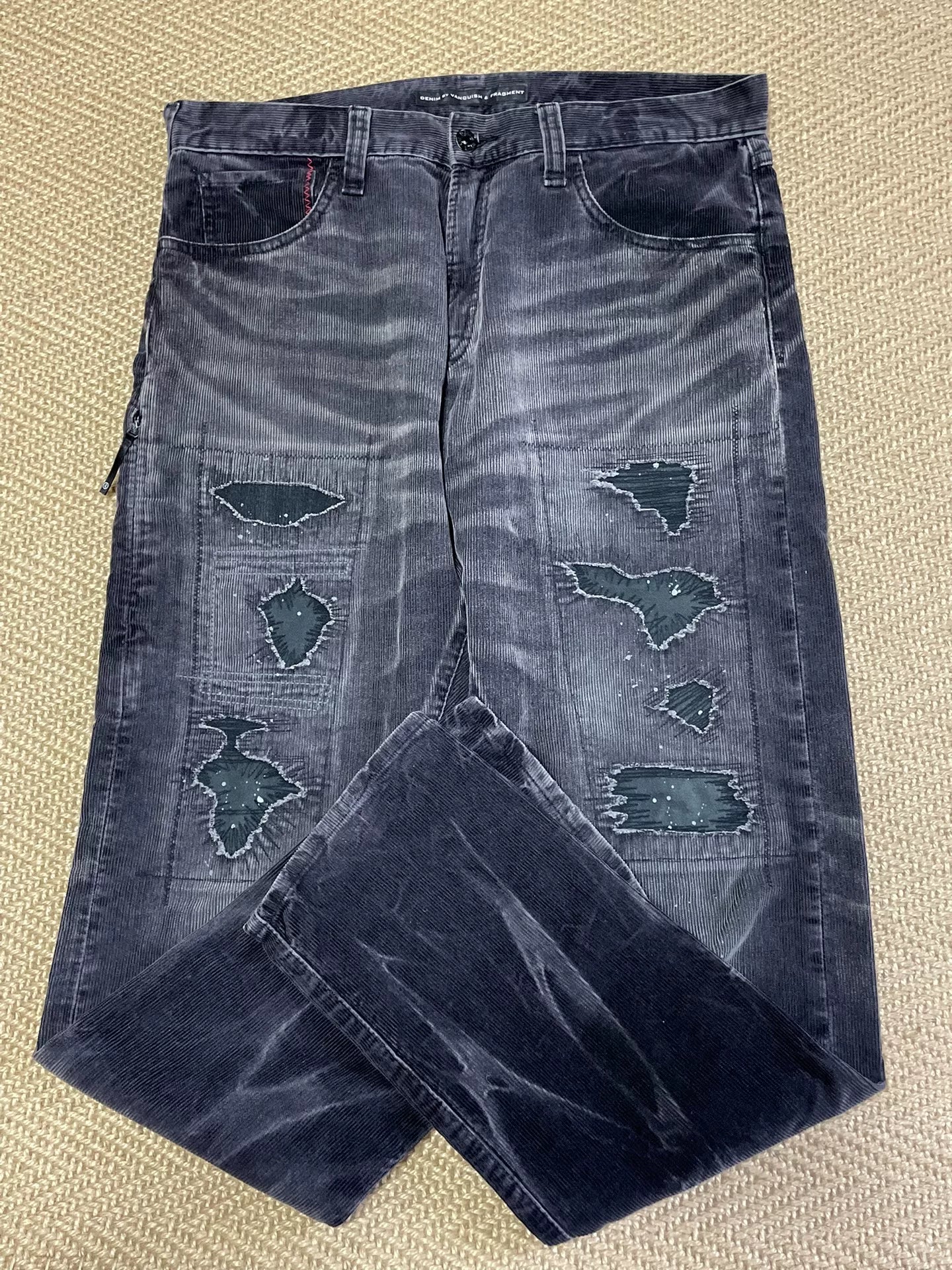 DENIM BY VANQUISH & FRAGMENT Corduroy Washed Pants