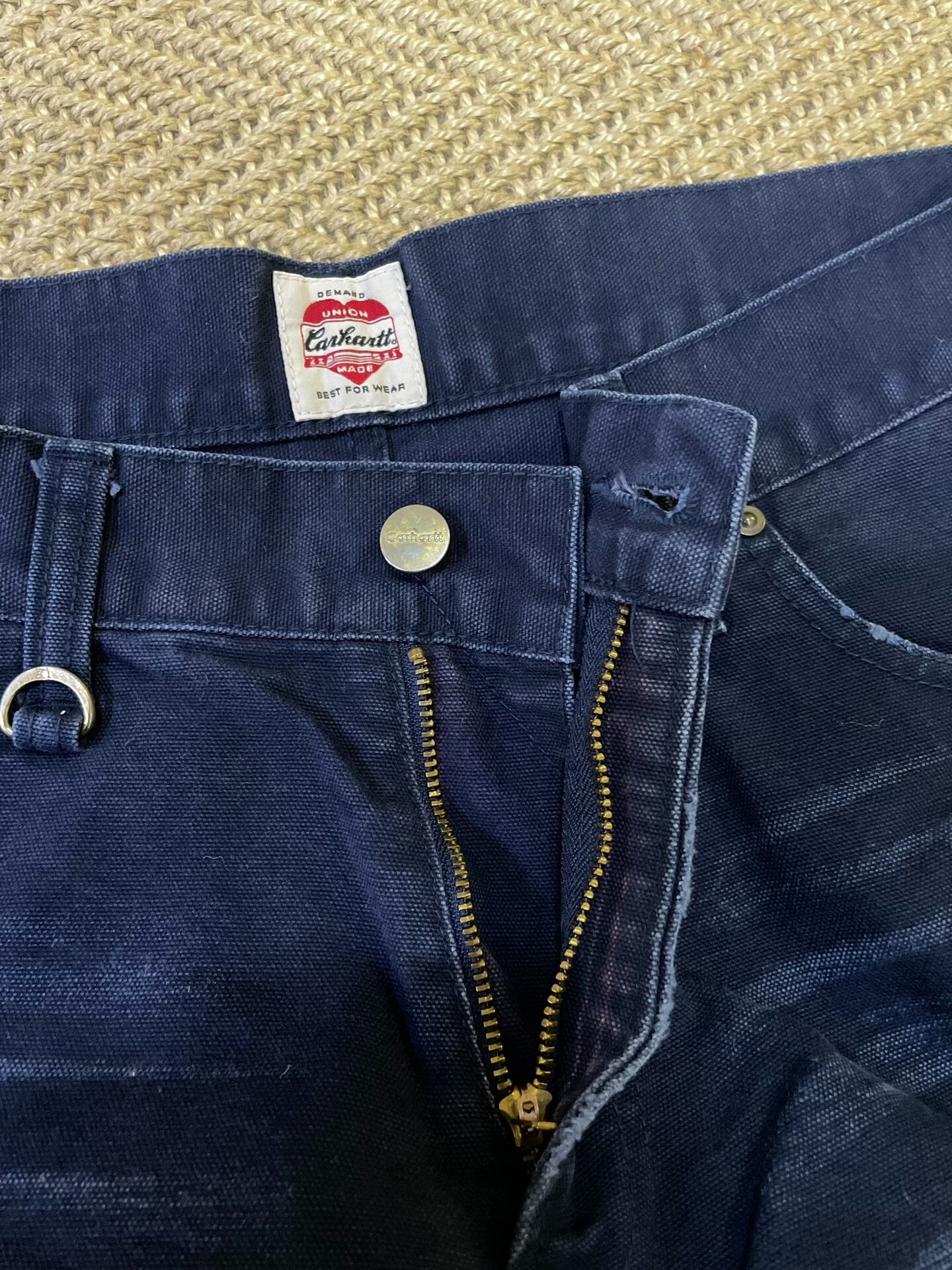 ue x carhartt damaged pants