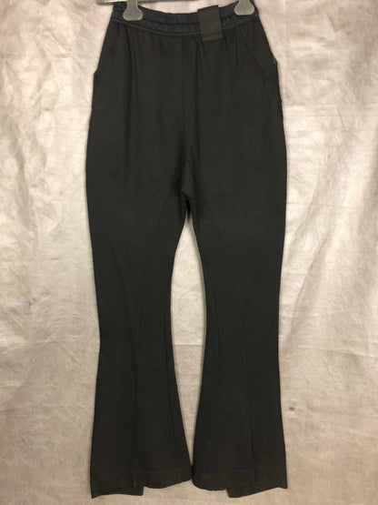 Julius 17SS J Cut Flare Sweatpants