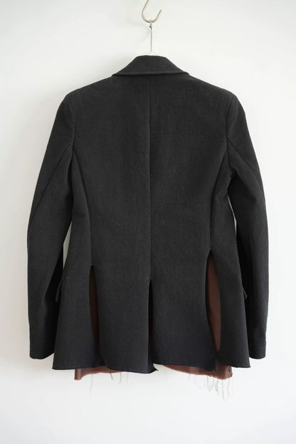 black tailored suit jacket by Sulvam