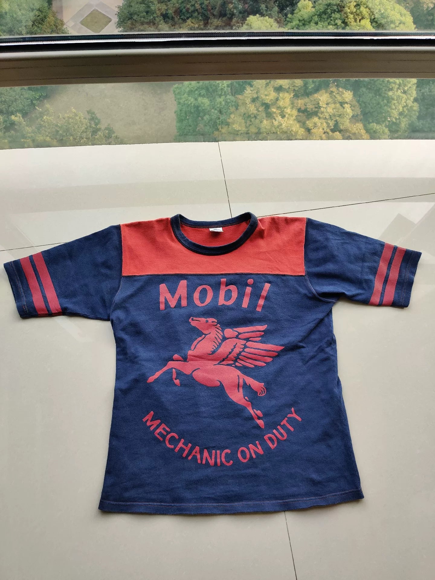 bootleggers short sleeve shirt with logo design