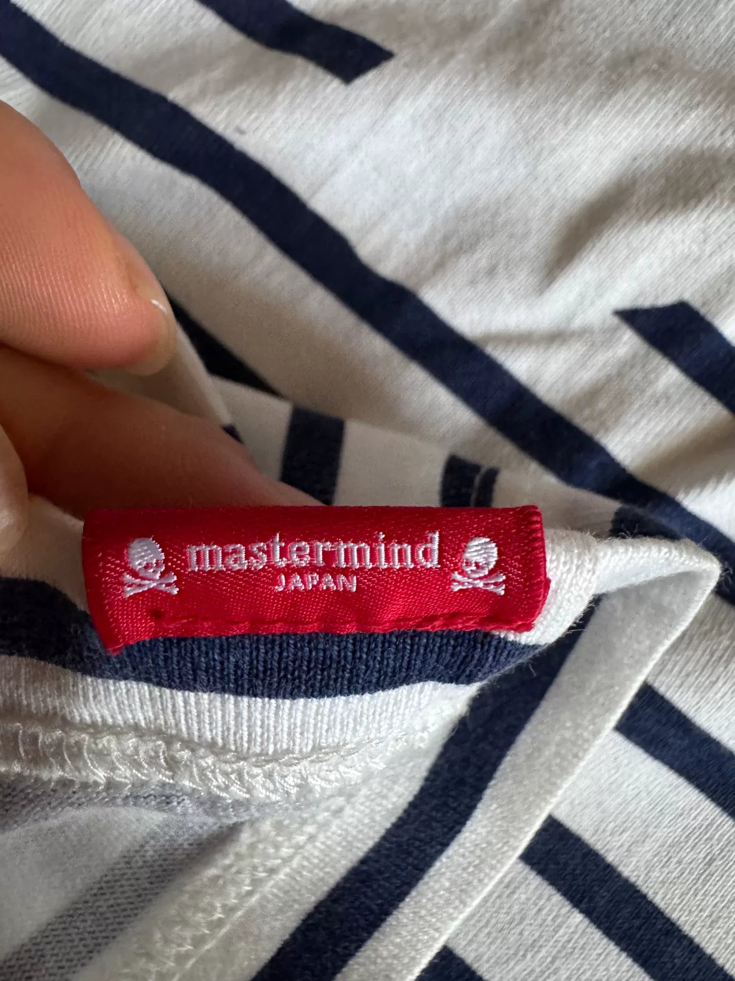 mastermind Japan striped skull tee shirt