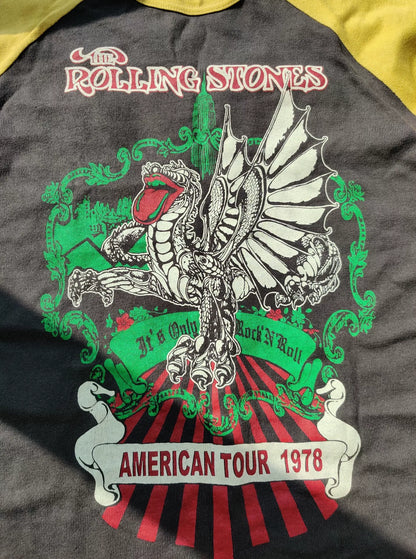 bootleggers skull graphic tee with yellow sleeves