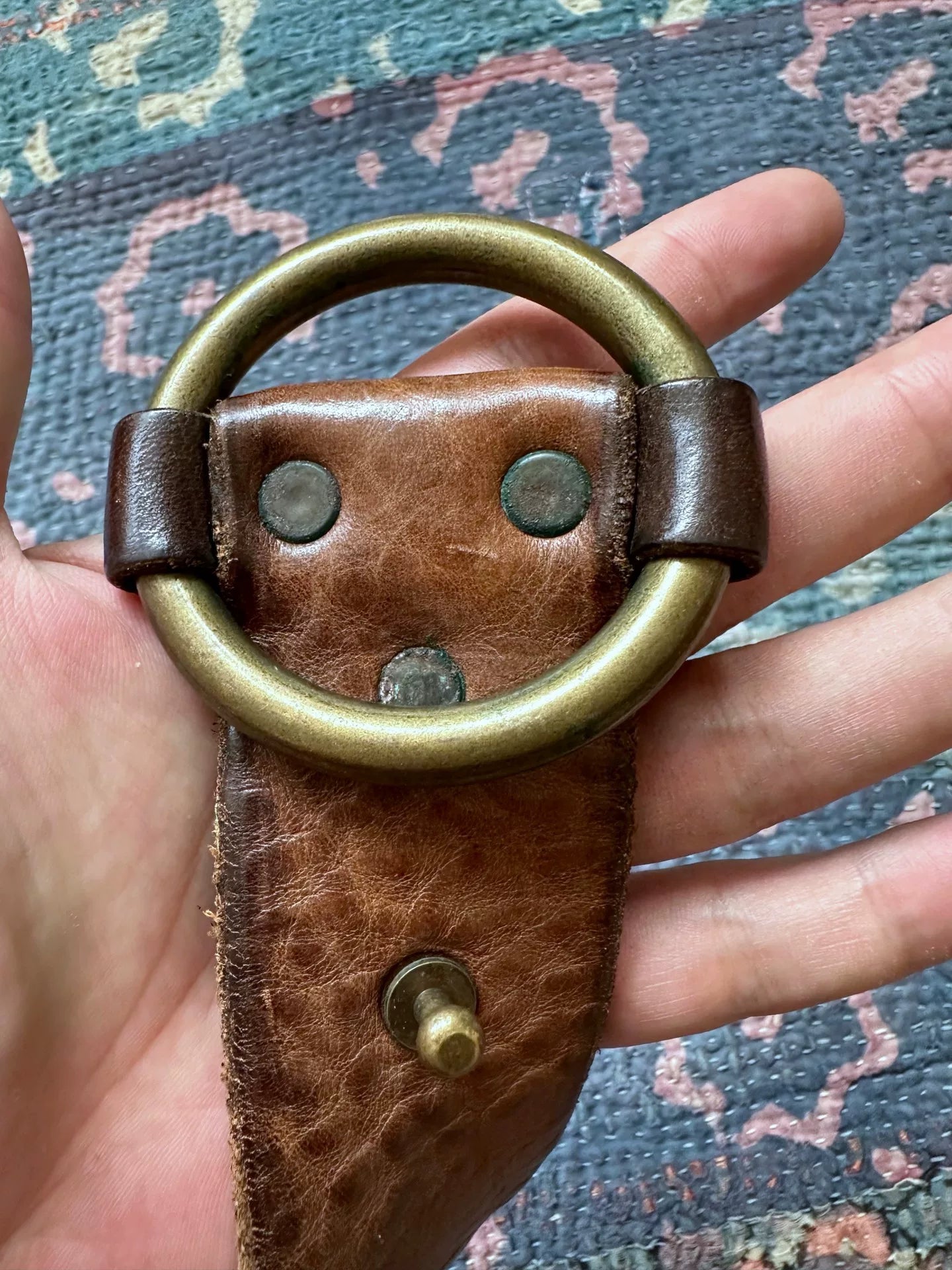 Italian Round Buckle Leather Belt