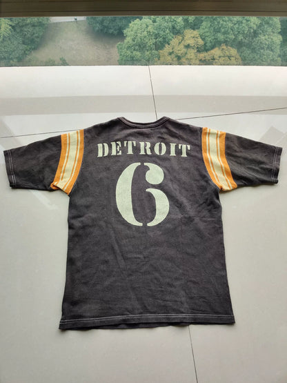 Stylish Bootleggers V-Neck Tee