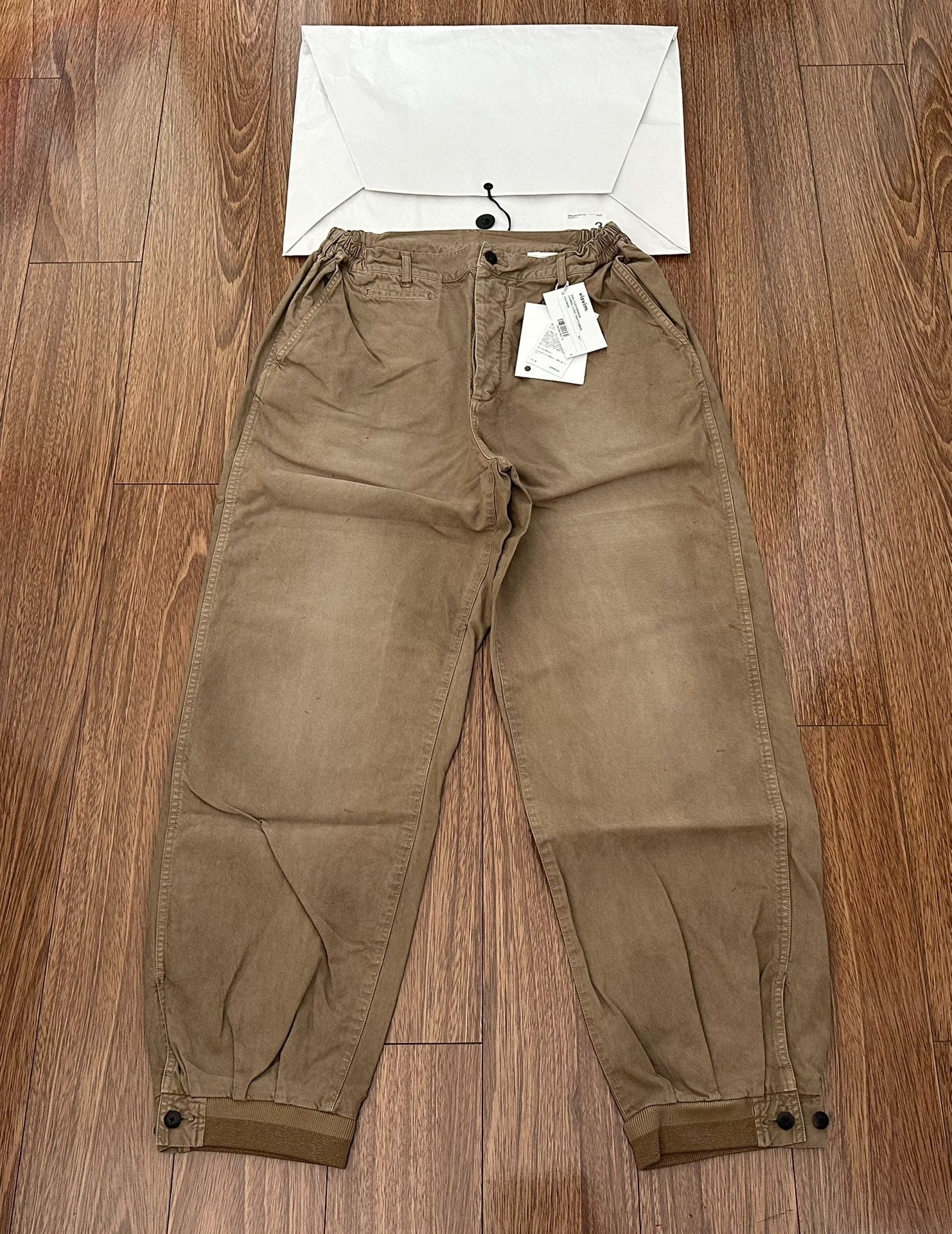 visvim carrol chino pants in beige