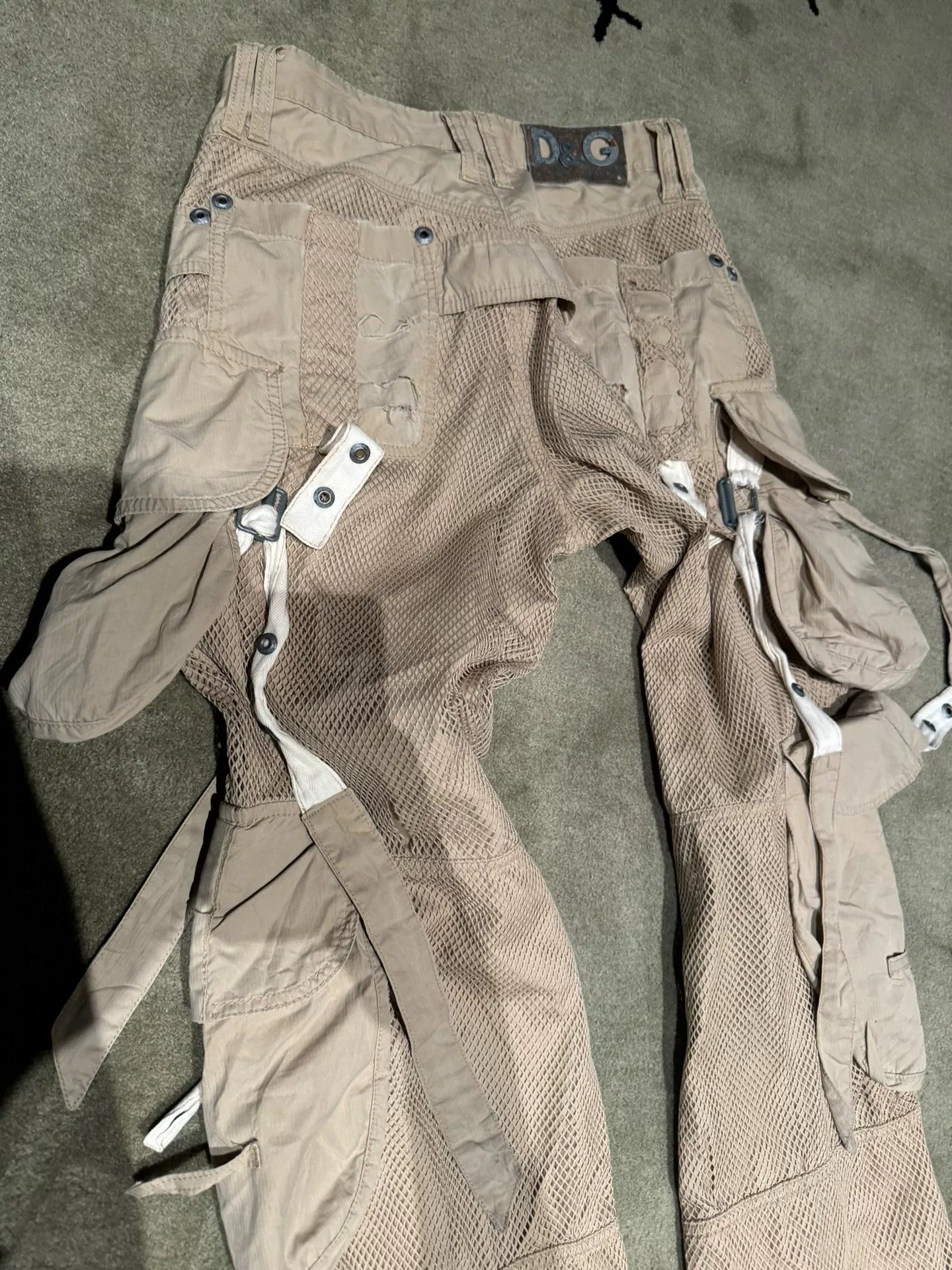 dolce&gabbana cargo pants distressed design
