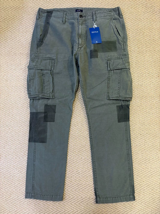 denim cargo pants by vanquish & fragment