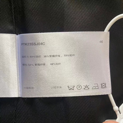 stylish honeycomb patterned jacket from Pet Tree Kor