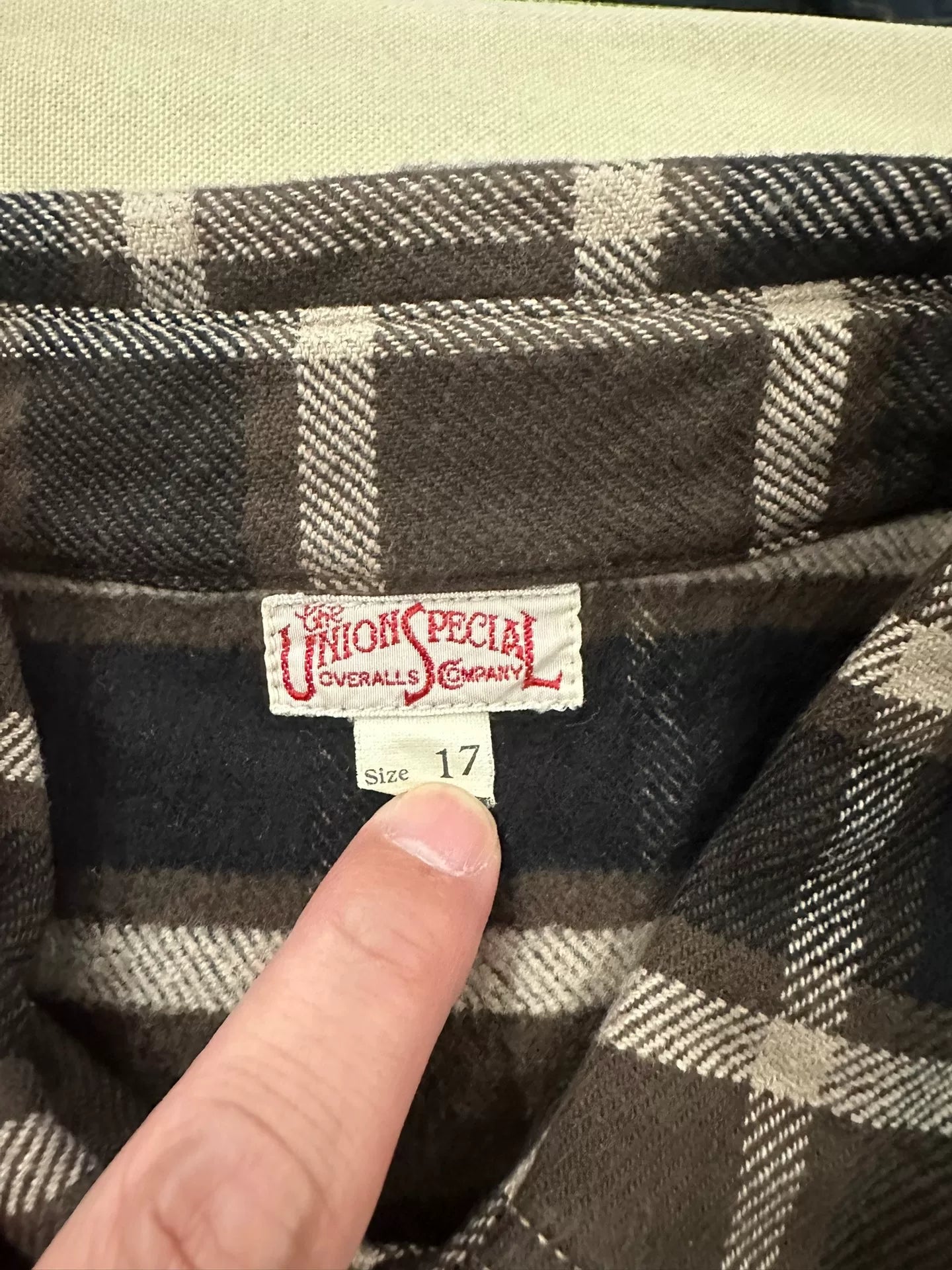 Thick Checkered Shirt Size 17