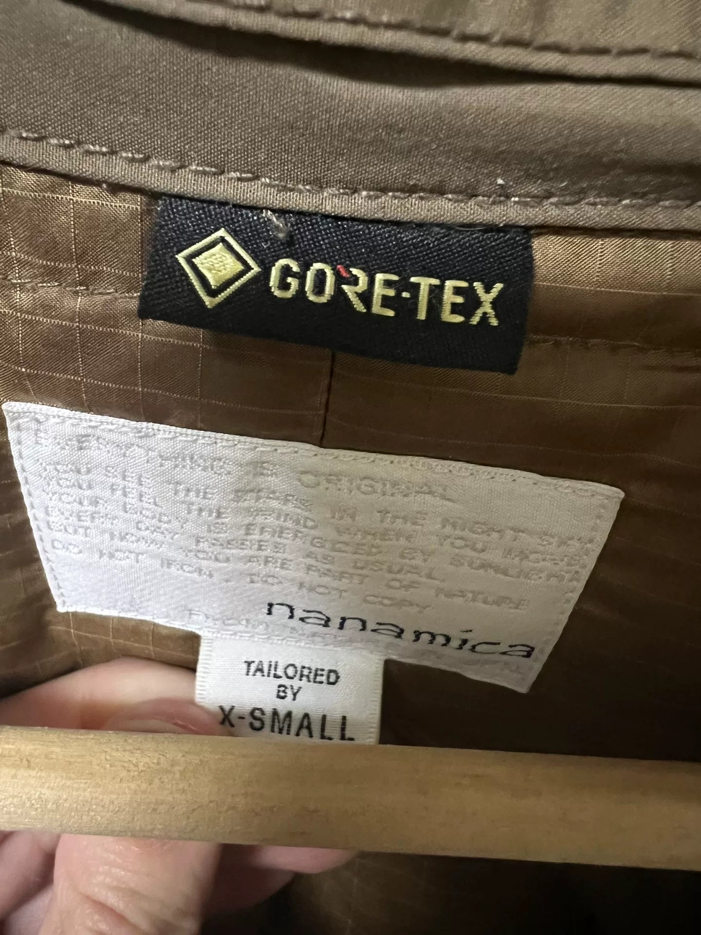 taupe gore-tex down coat SUBF950