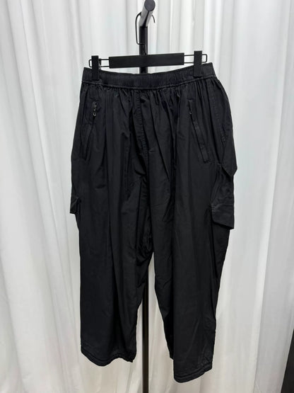 Julius Large Pocket Split Hem Pants