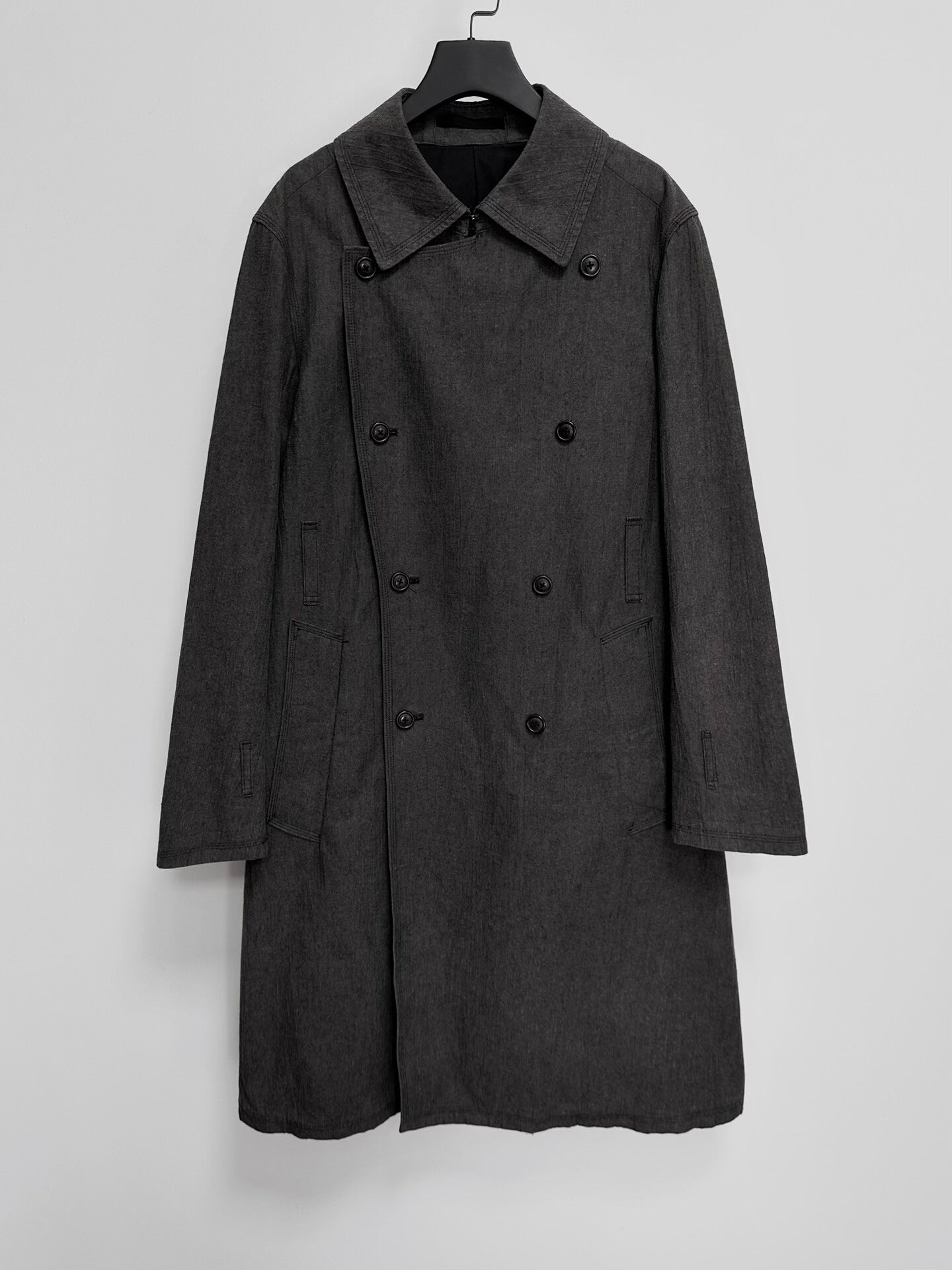 black cotton double-breasted coat
