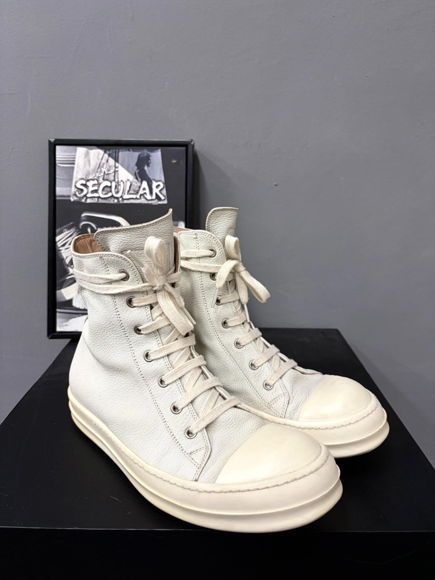 Rick Owens 18FW Light Blue Leather High-Top