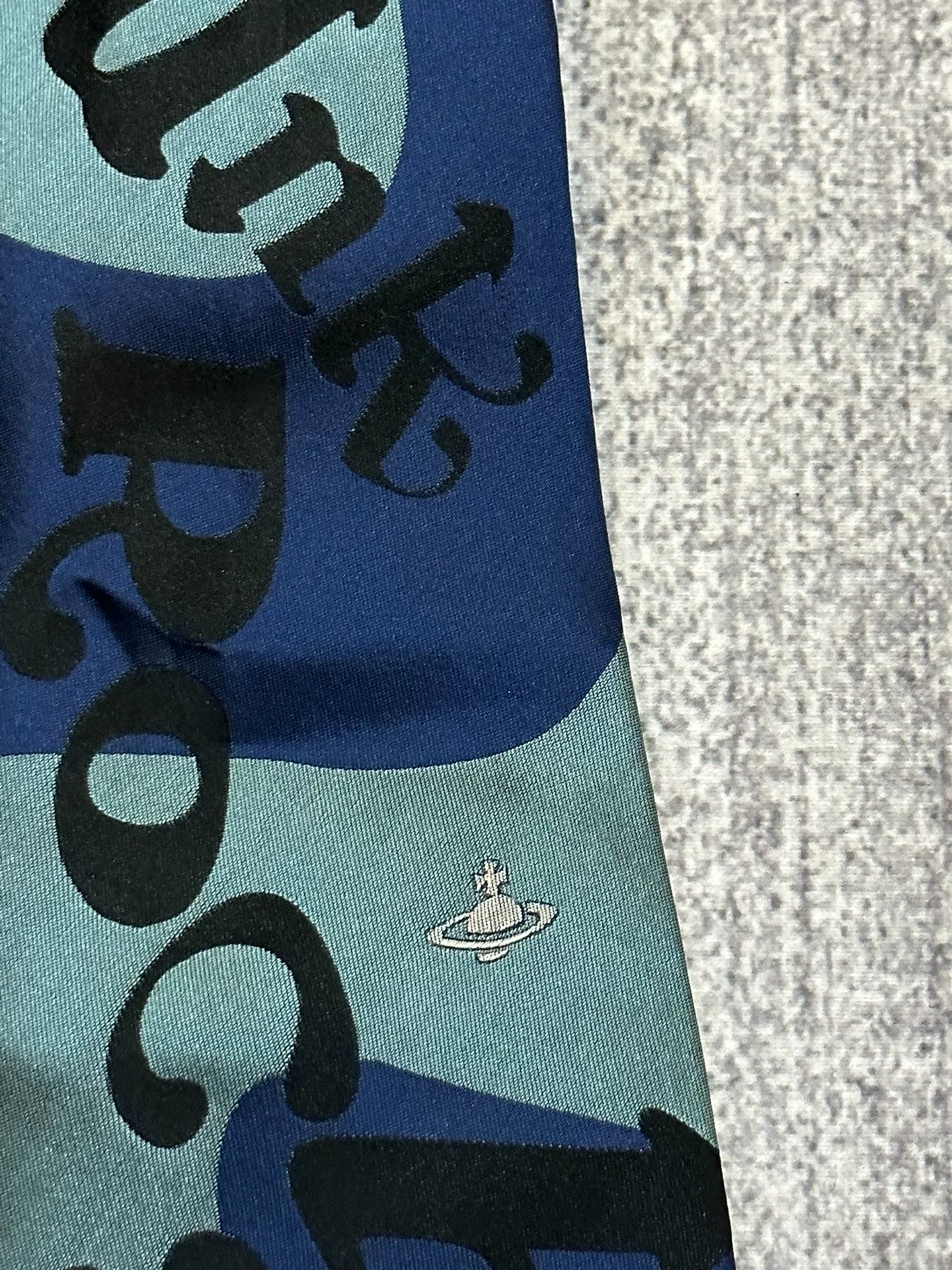 Vivienne Westwood Saturn Tie