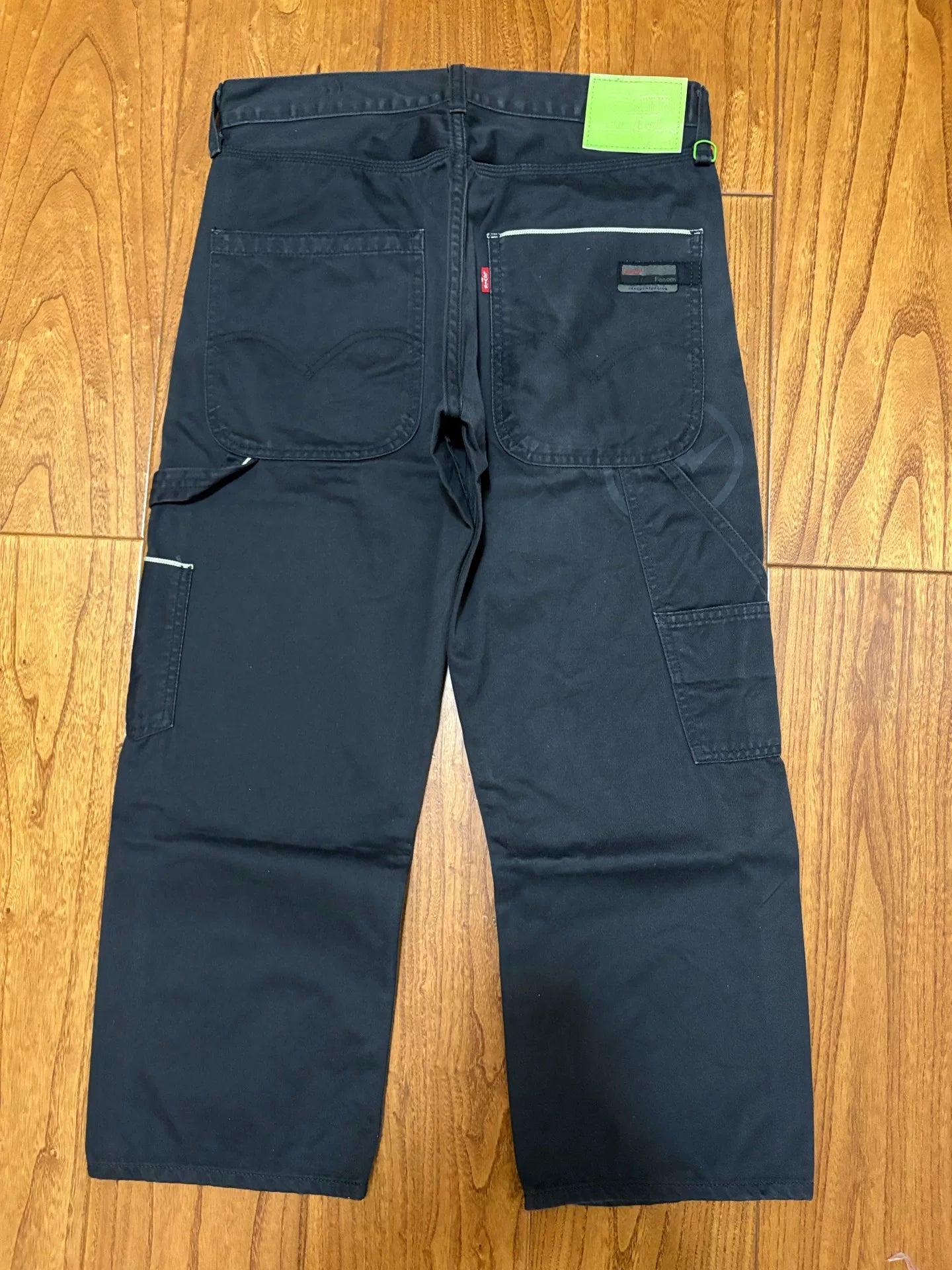 Levis Fenom Chino Cropped Casual Pants