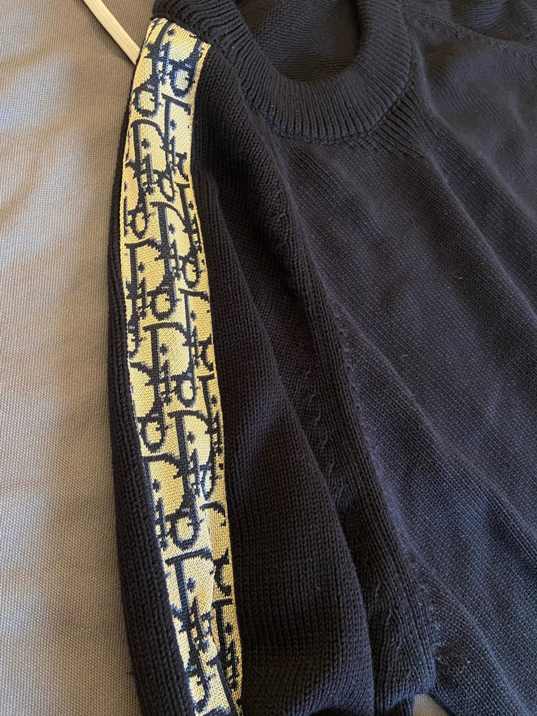 dior logo sweater in navy blue