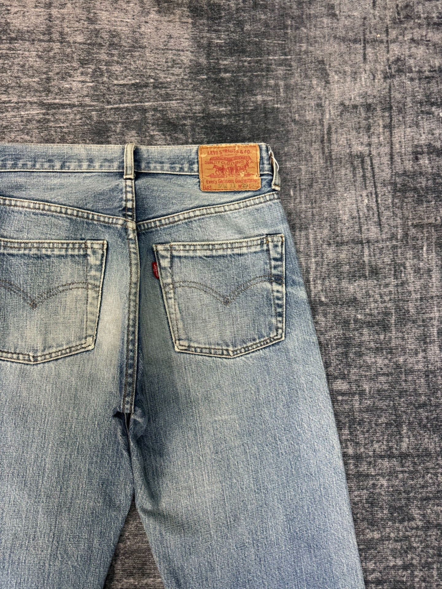 Vintage Levis 502 LVC 90s Jeans