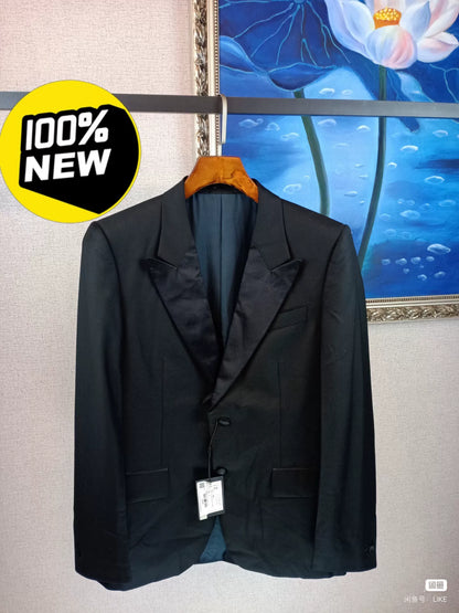 Yves Saint Laurent Men's Black Suit