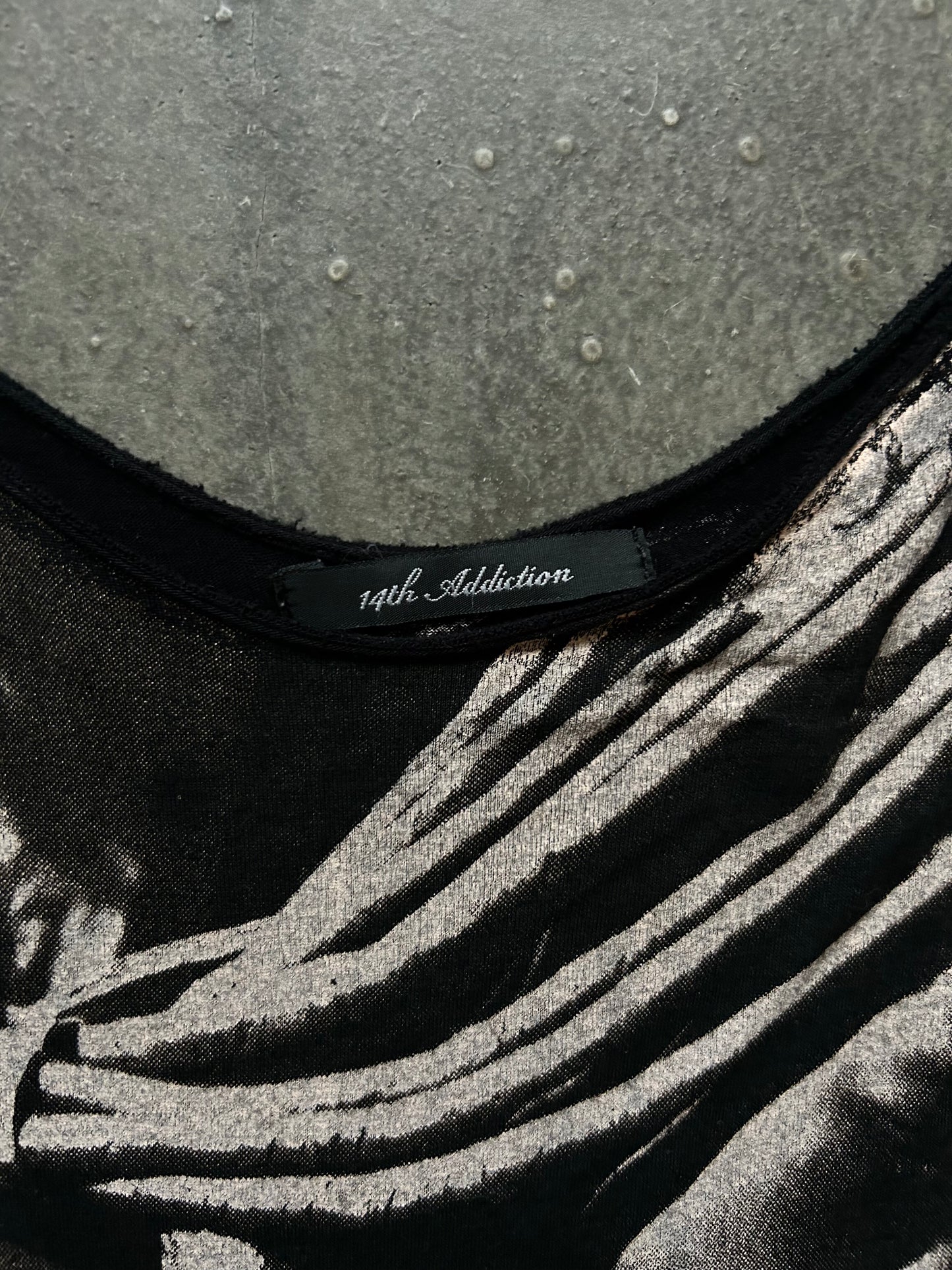 artistic long sleeve top with print