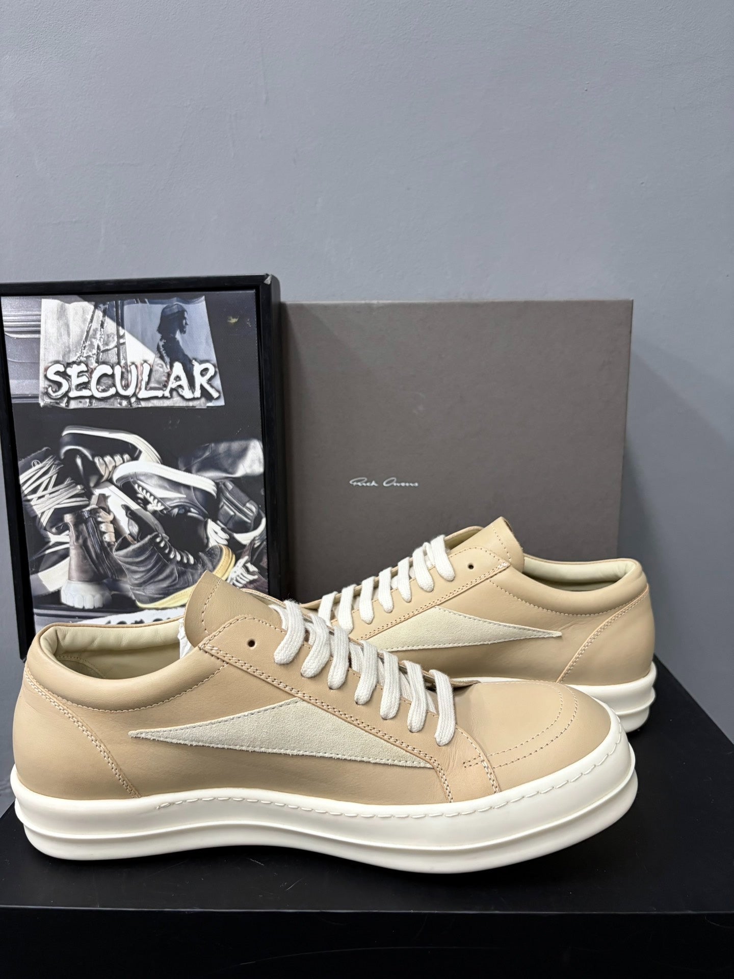 Rick Owens 25SS Low-Top Sneakers