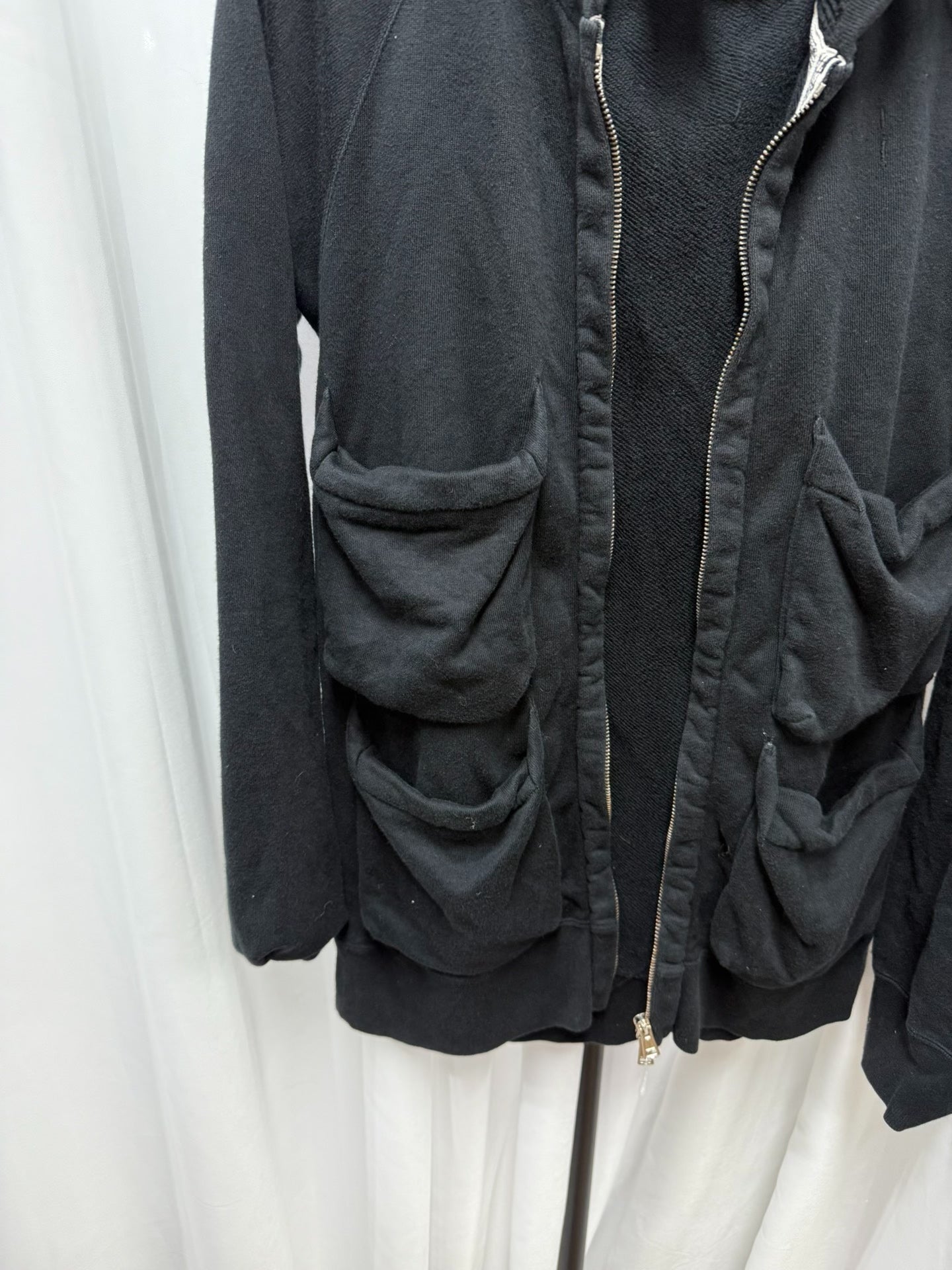 number nine zipper hoodie with pockets