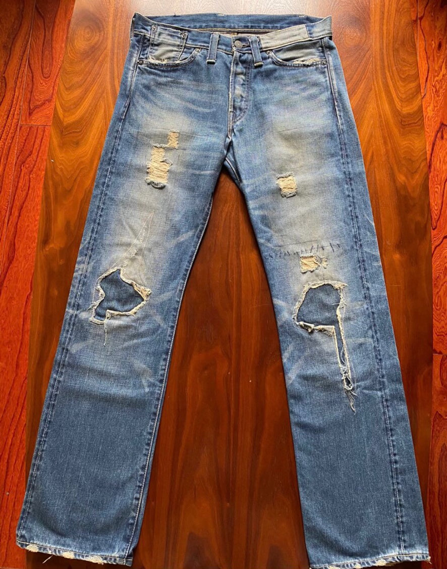 levis vintage clothing distressed jeans size w31