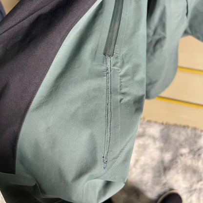 Arcteryx Alpha SV 7th Gen GORE-TEX Jacket