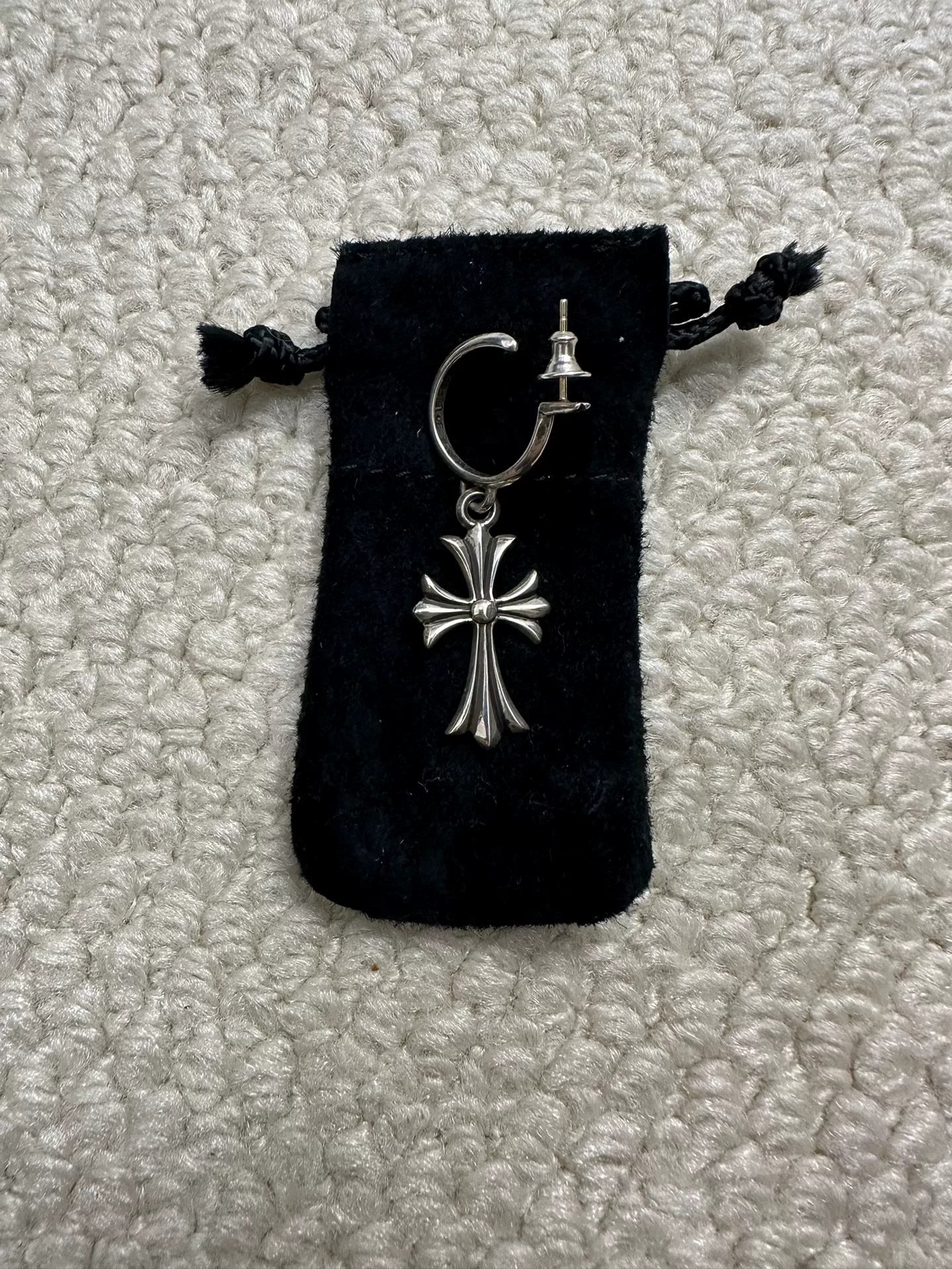 Chrome Hearts Large Cross Tiny Ring Earrings