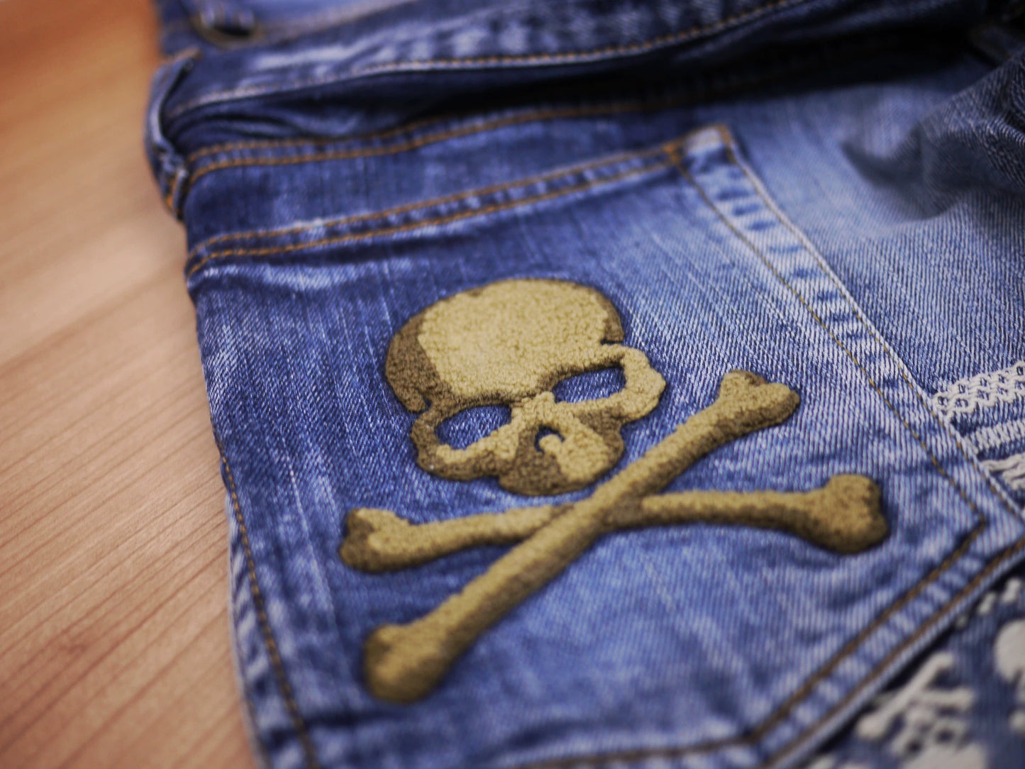 mastermind japan denim pants with unique design