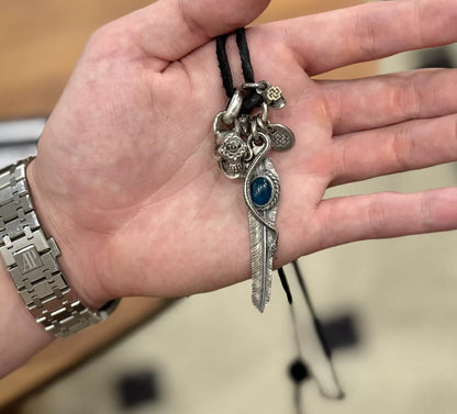 Fate.Co Agate Feather Skull Pendant Necklace