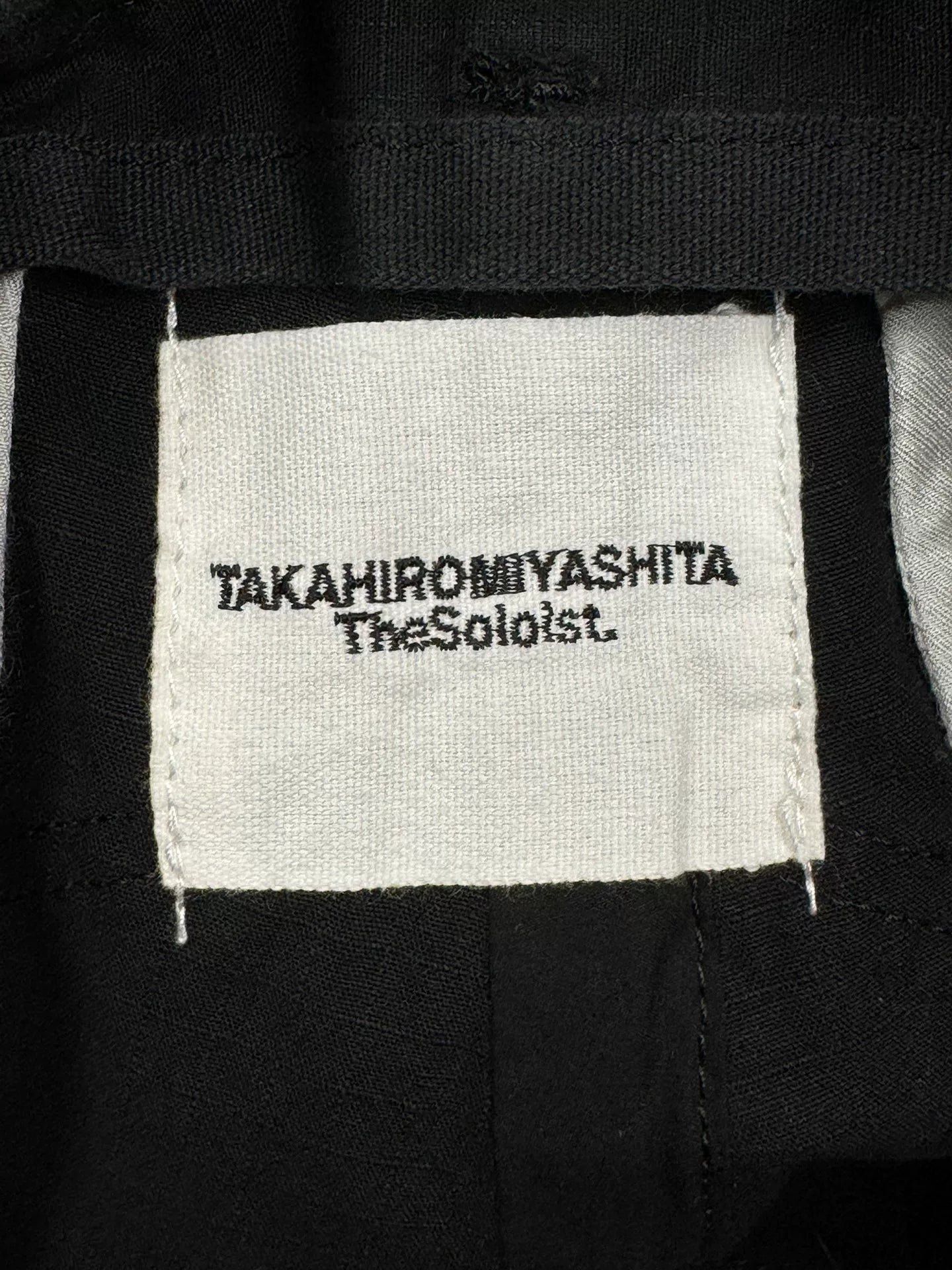 stylish soloist cargo pants in black