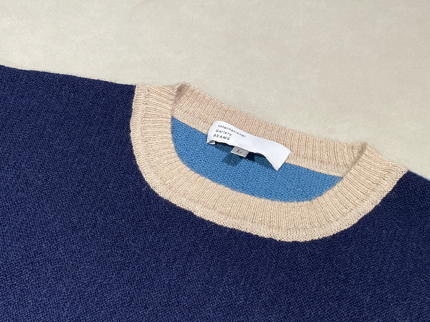 BEAMS x International Gallery Alpaca Color Block Sweater