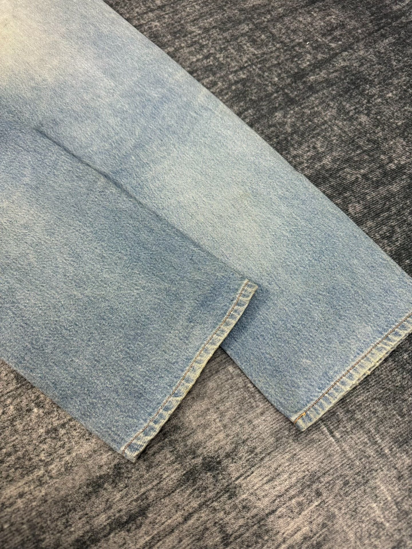 Vintage Levi's 501 90s American Blue Jeans