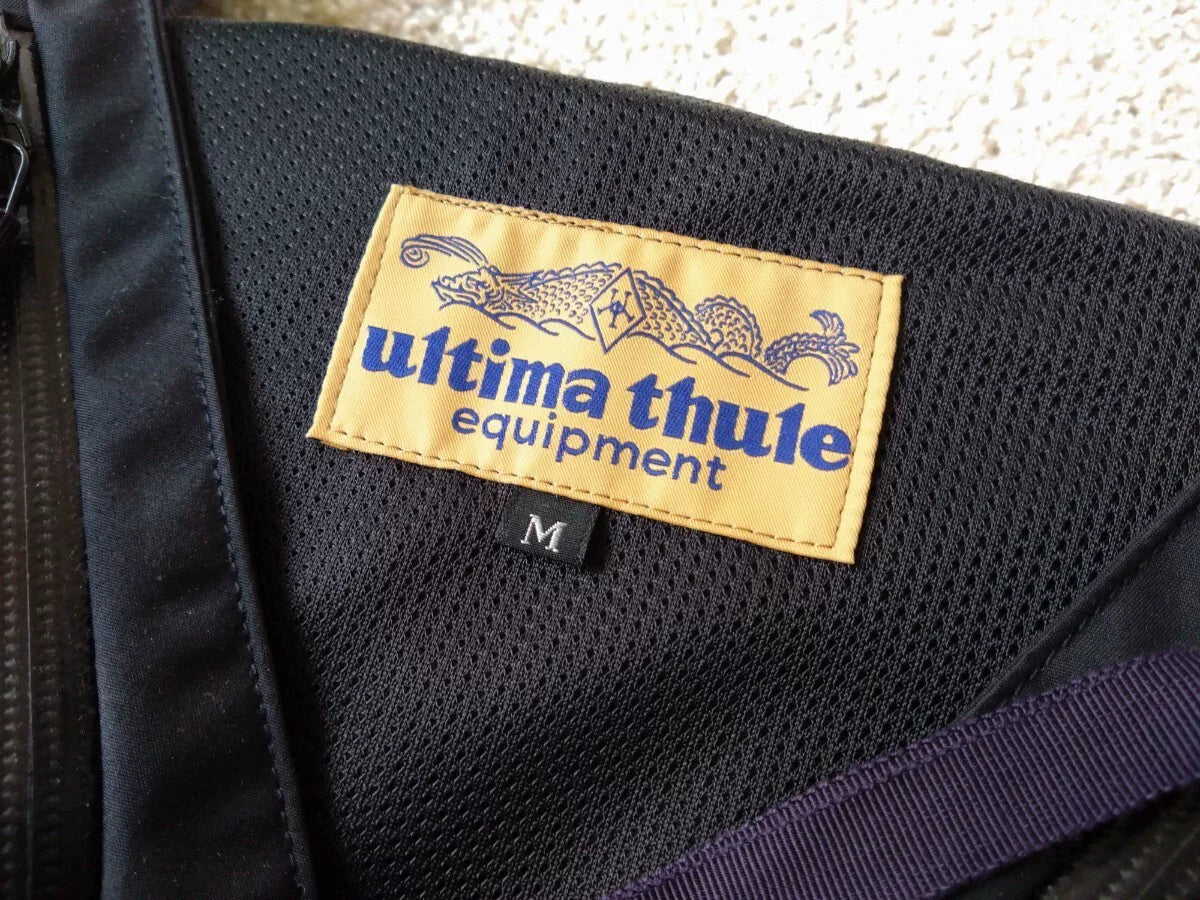 Multifunctional Outdoor Vest for Adventurers