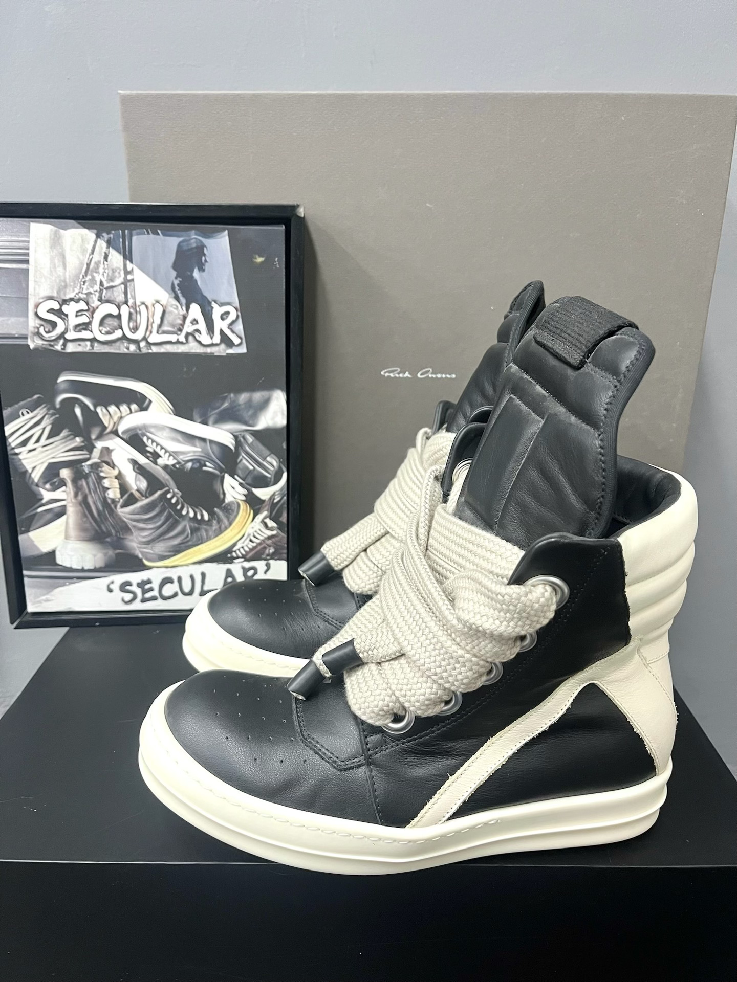 Rick Owens Thick Lace Inverted Triangle Board Shoes