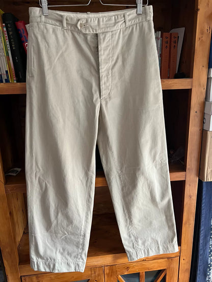 stylish timeworn butchers pants in beige