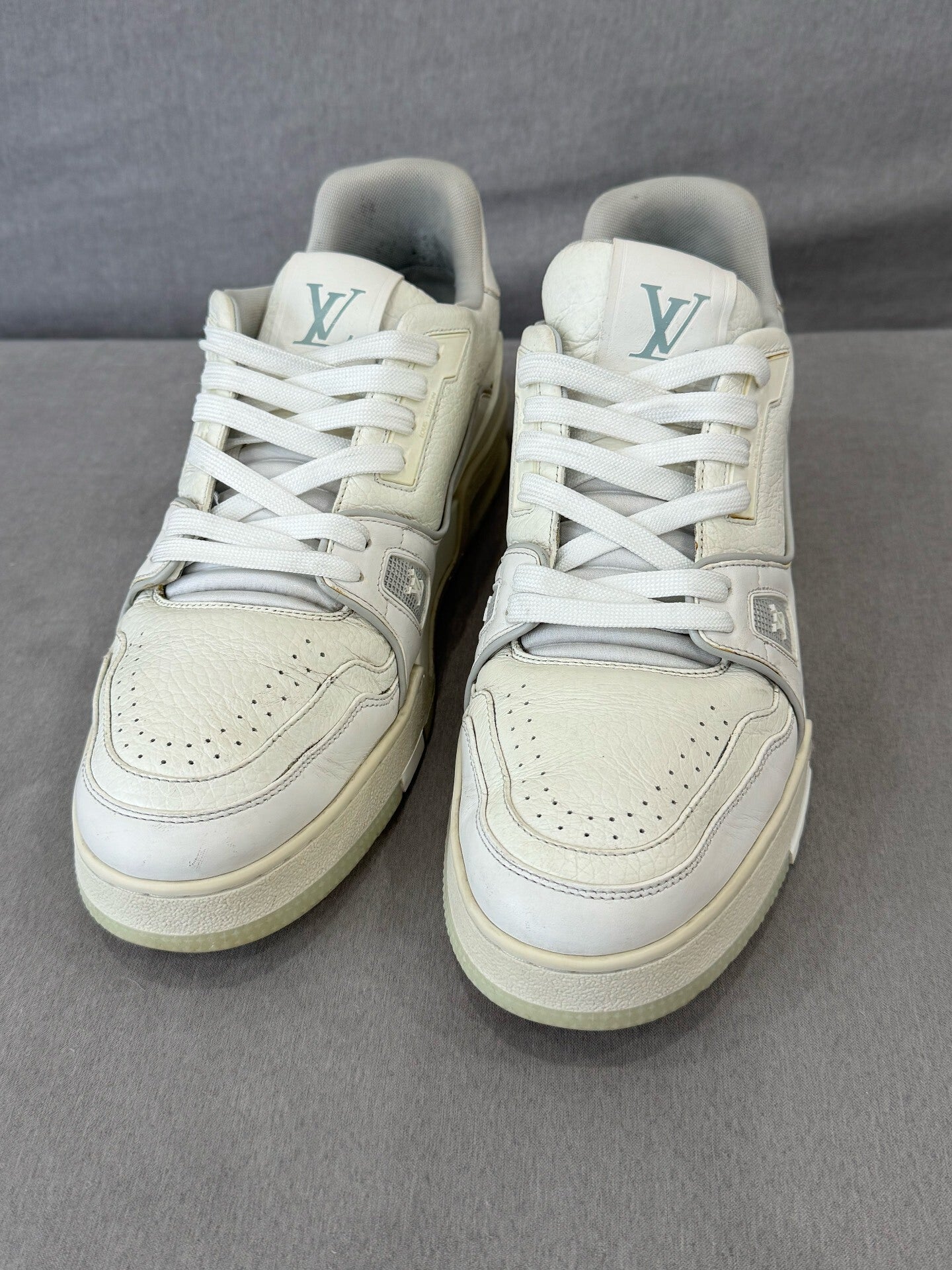 louis vuitton trainer shoes in white