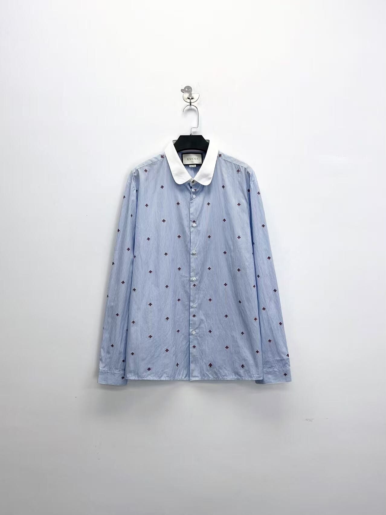gucci light blue embroidered bee long sleeve shirt