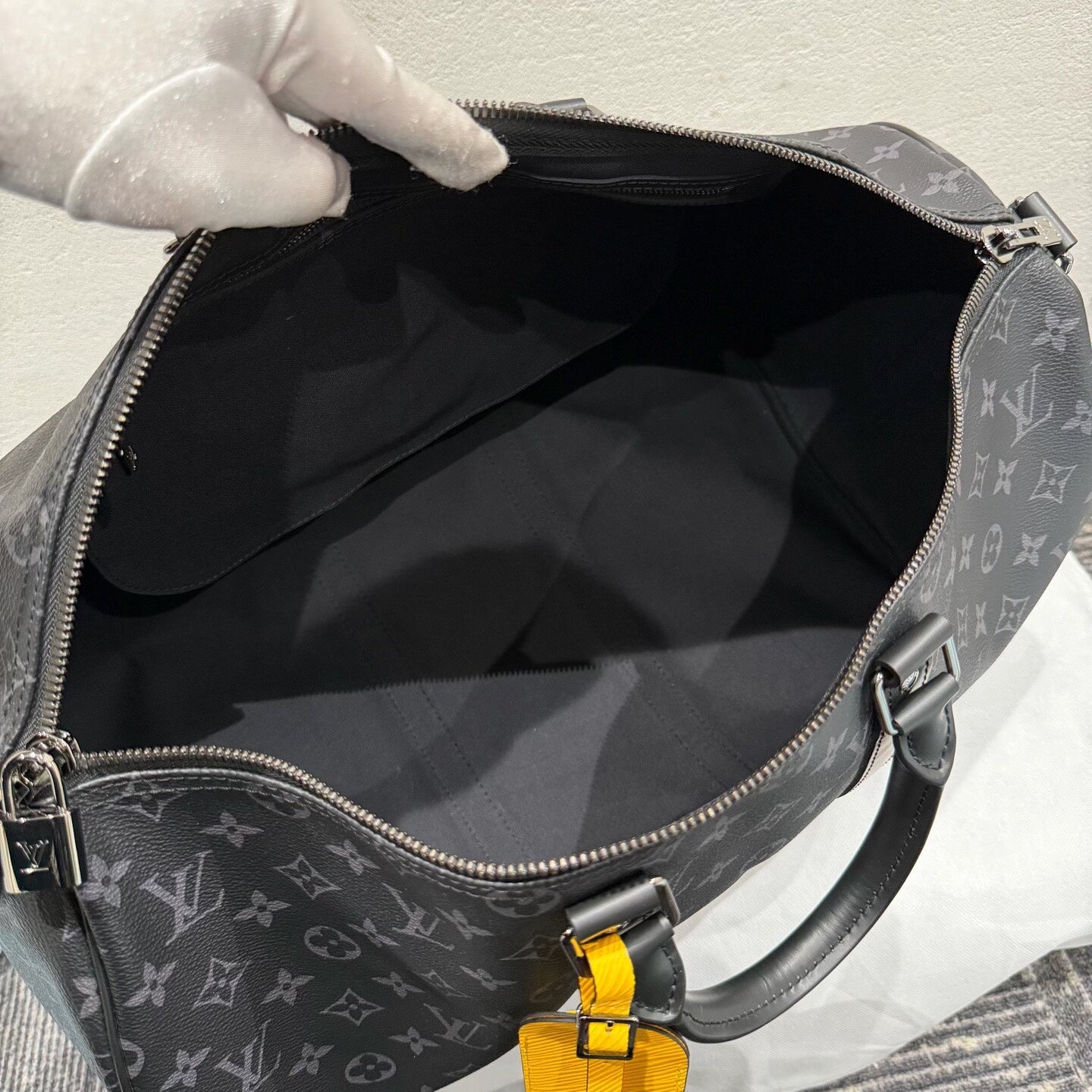 Louis Vuitton Keepall 45 Black Travel Bag