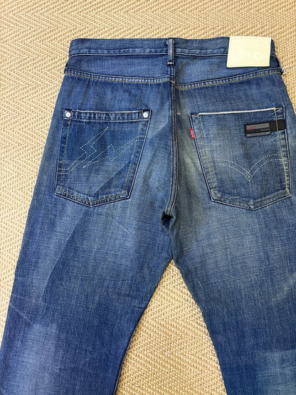 Levi's Fenom White Button Washed Jeans