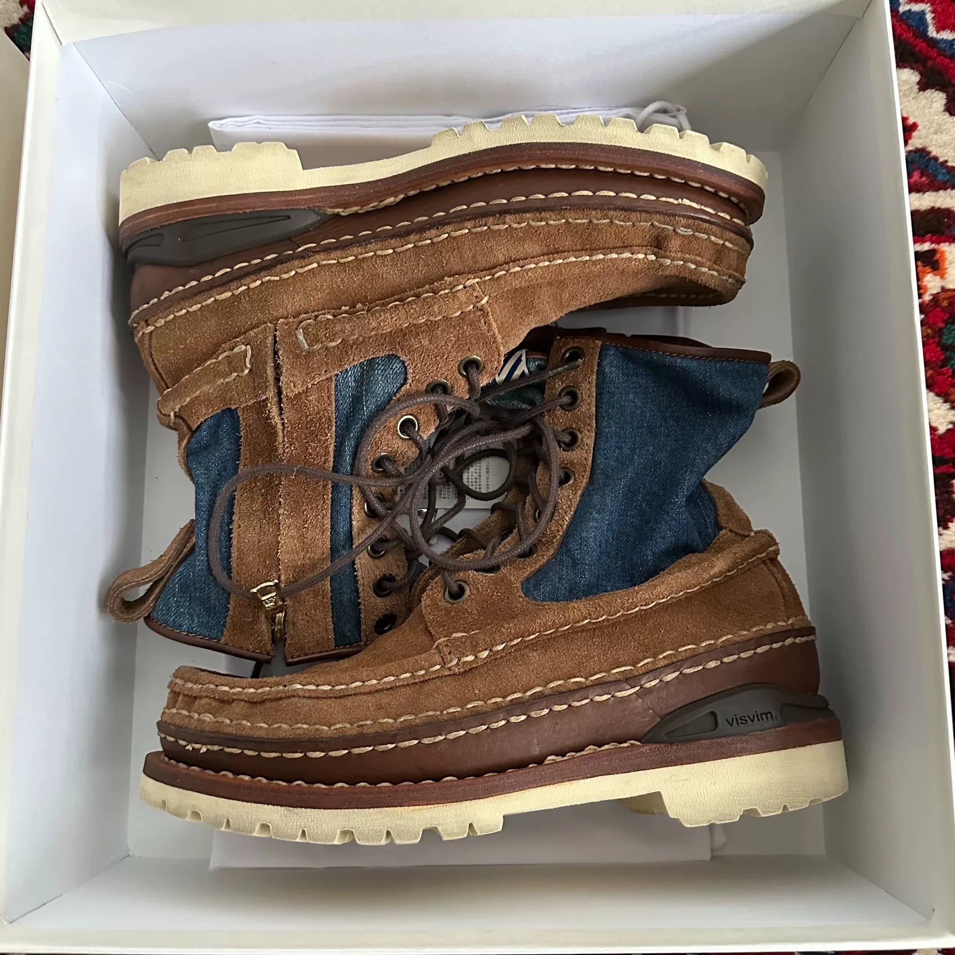 visvim grizzly boots in excellent condition